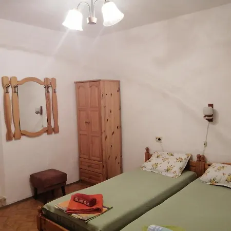 Guest house къща здравец - с осигурено паркомясто Primorsko