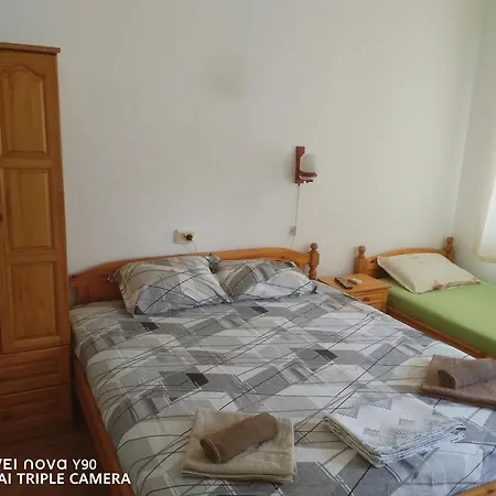 къща здравец - с осигурено паркомясто בית הארחה פרימורסקו