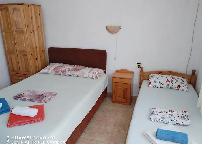 къща здравец - с осигурено паркомясто