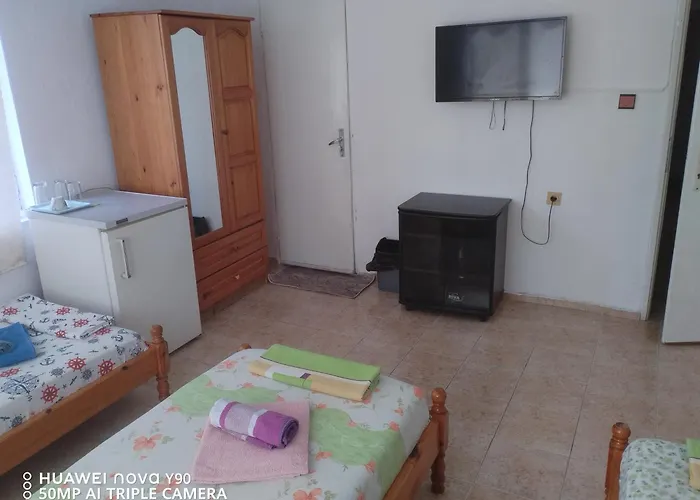 къща здравец - с осигурено паркомясто 3* Primorsko