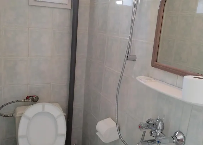 къща здравец - с осигурено паркомясто Pensionat 3*