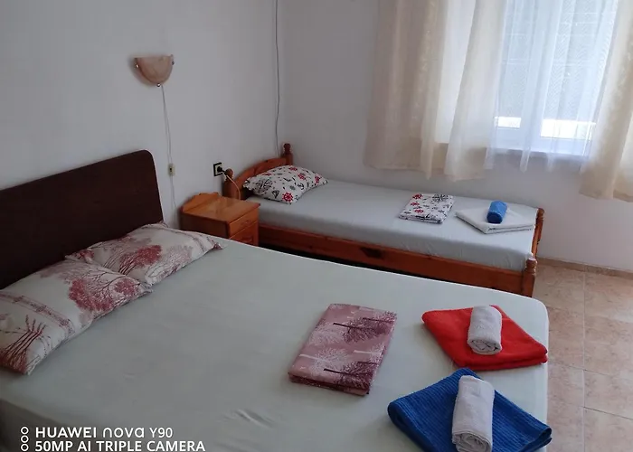 Pensionat къща здравец - с осигурено паркомясто Primorsko